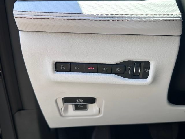 New 2026 Jeep Cherokee Limited AWD/4WD image 16