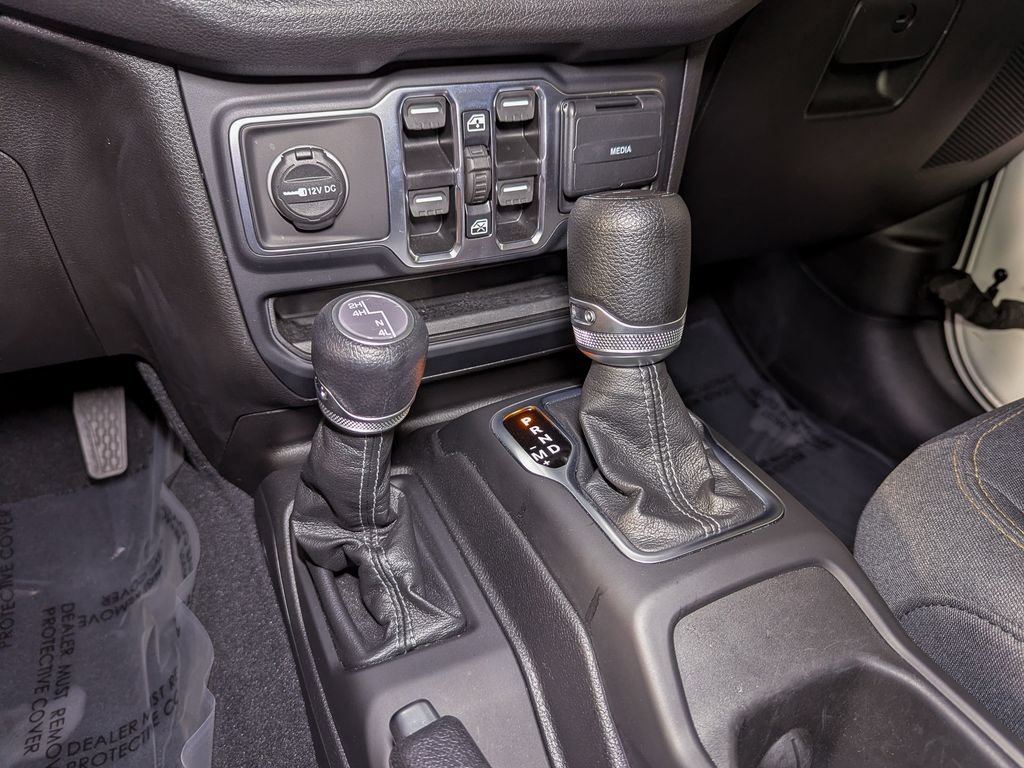 Used 2024 Jeep Gladiator Sport AWD/4WD image 37