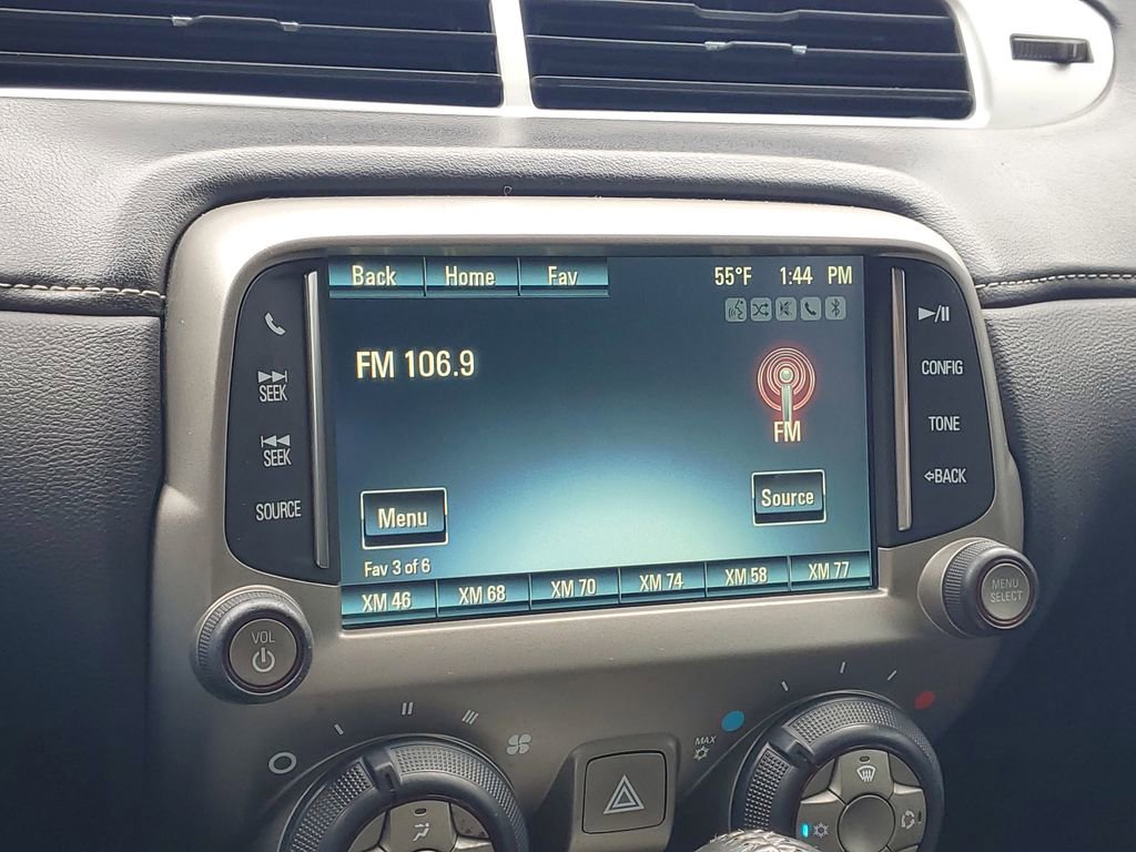 Used 2015 Chevrolet Camaro LT RWD image 14