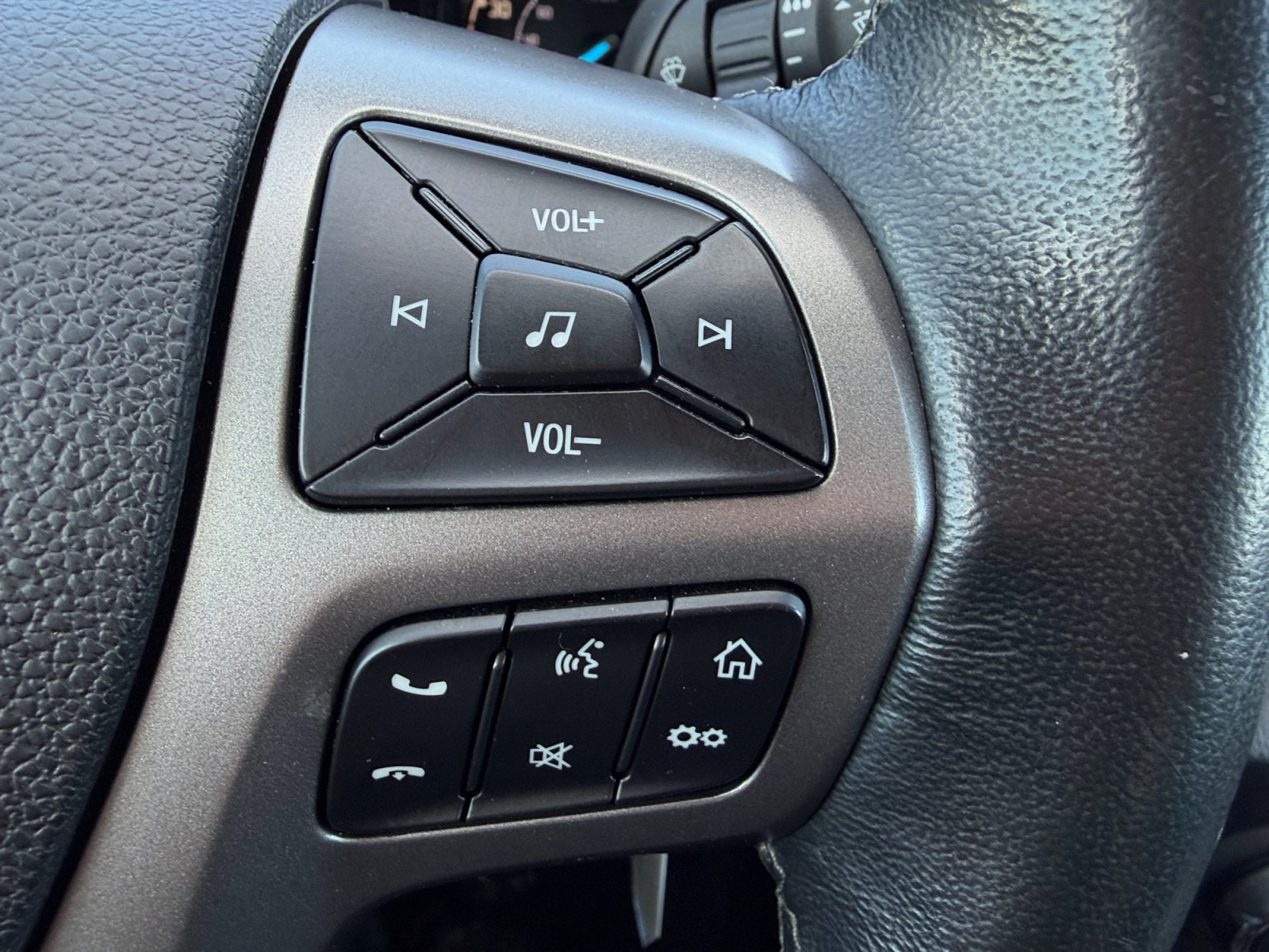 Used 2020 Ford Ranger XLT w/ Equipment Group 301A Mid AWD/4WD image 23