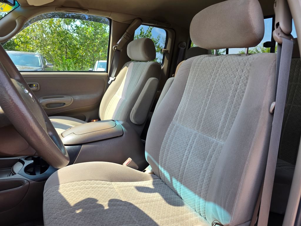 Used 2004 Toyota Tundra SR5 w/ TRD Off-Road Pkg AWD/4WD image 18
