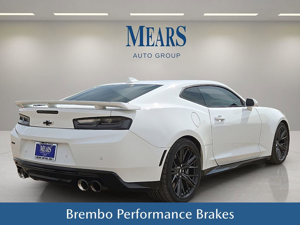Used 2018 Chevrolet Camaro ZL1 image 6