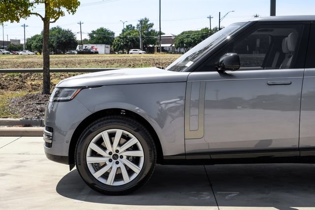 New 2026 Land Rover Range Rover SE AWD/4WD image 13