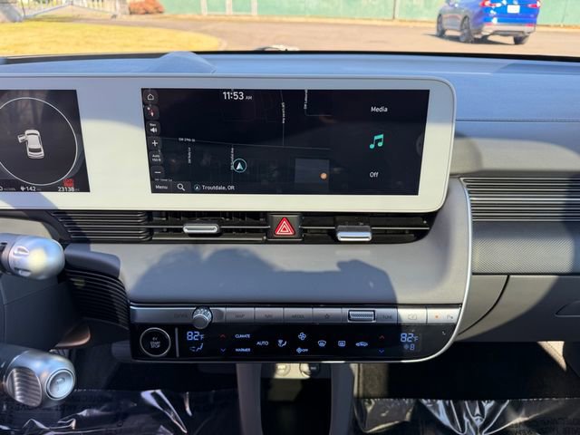 Used 2024 Hyundai Ioniq 5 Limited AWD/4WD image 22