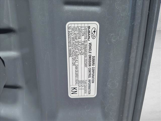 Used 2025 Toyota GR86 Premium w/ ALL Weather Mat Package (TMS) RWD image 19