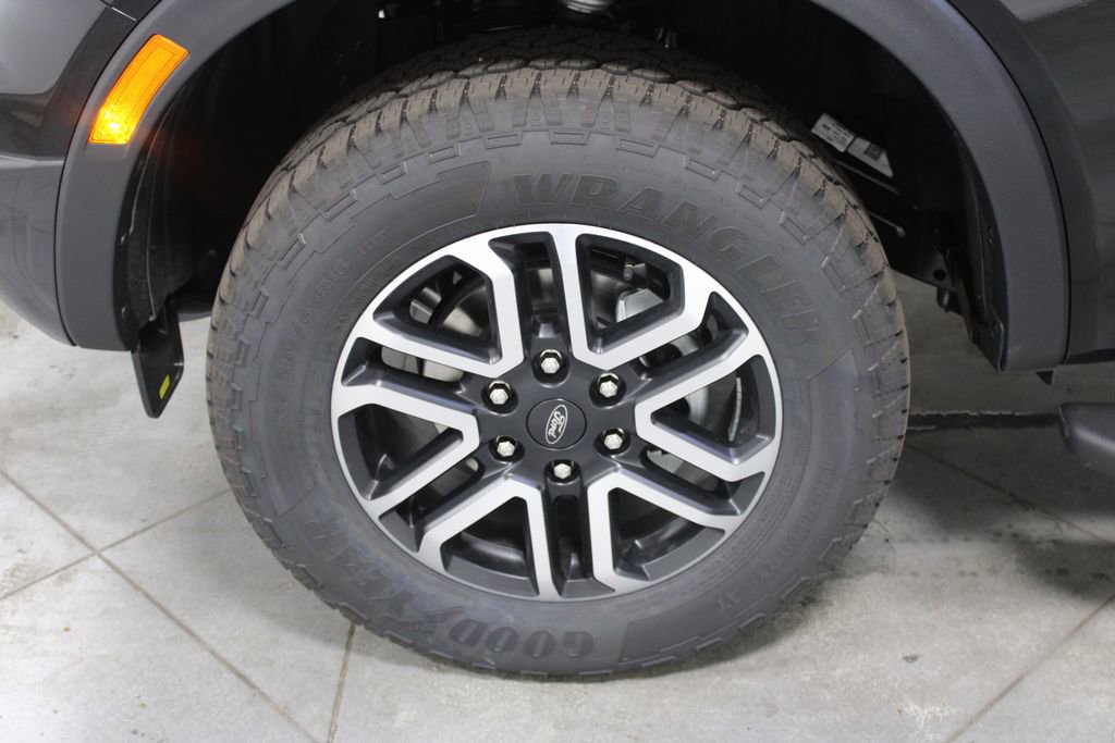 New 2025 Ford Ranger Lariat w/ FX4 Off-Road Package image 45