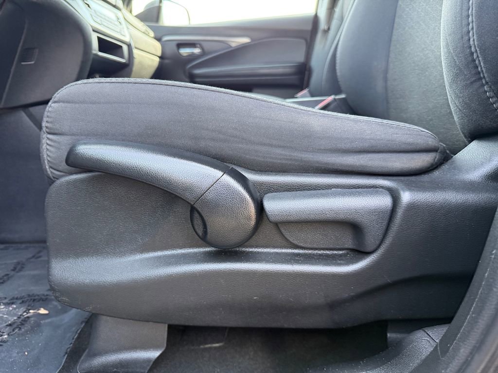 Used 2019 Honda Passport Sport image 10