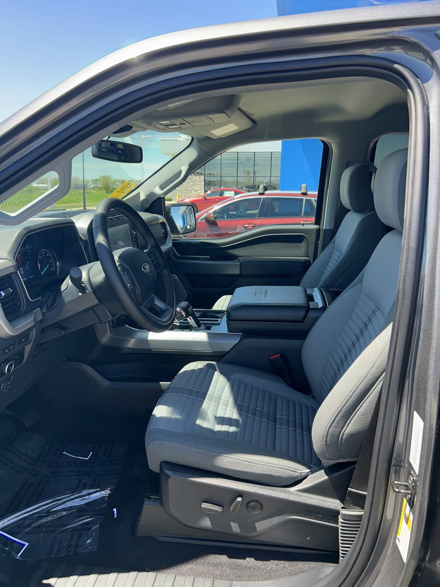 Used 2023 Ford F150 XLT w/ Equipment Group 302A High AWD/4WD image 17