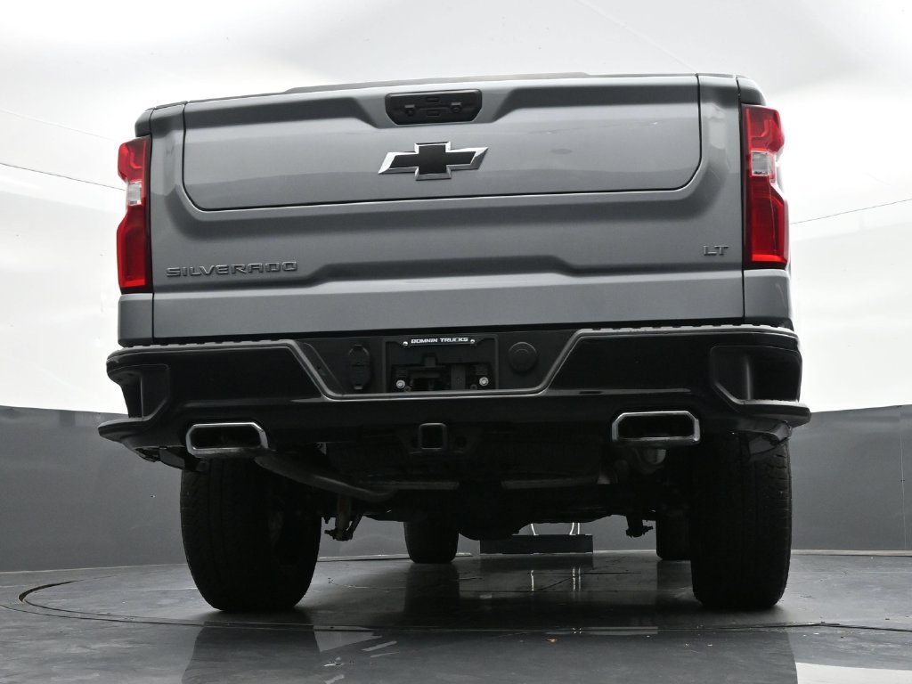 Used 2025 Chevrolet Silverado 1500 LT Trail Boss w/ Convenience Package II AWD/4WD image 28