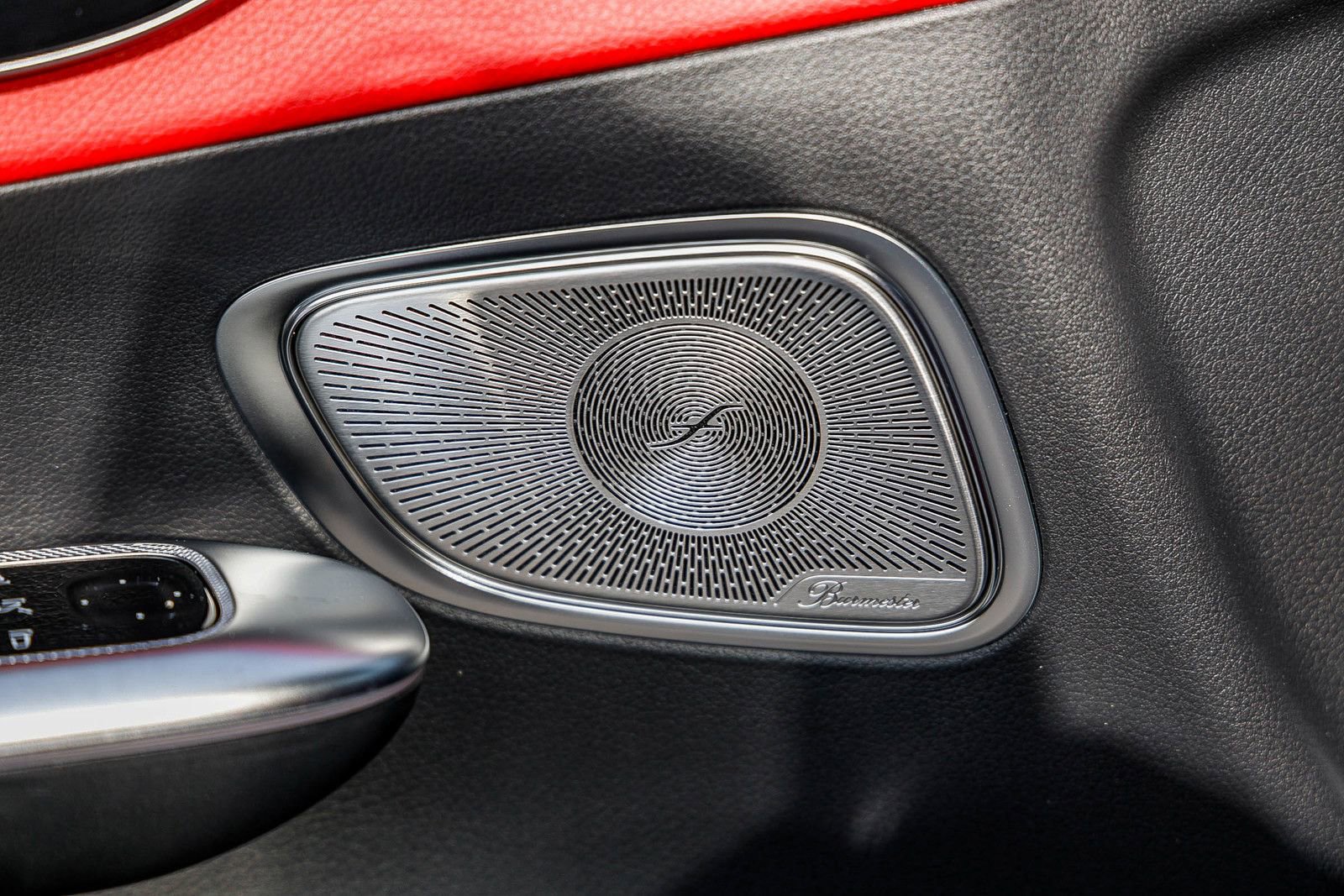 Used 2024 Mercedes-Benz GLC 43 AMG 4MATIC image 23