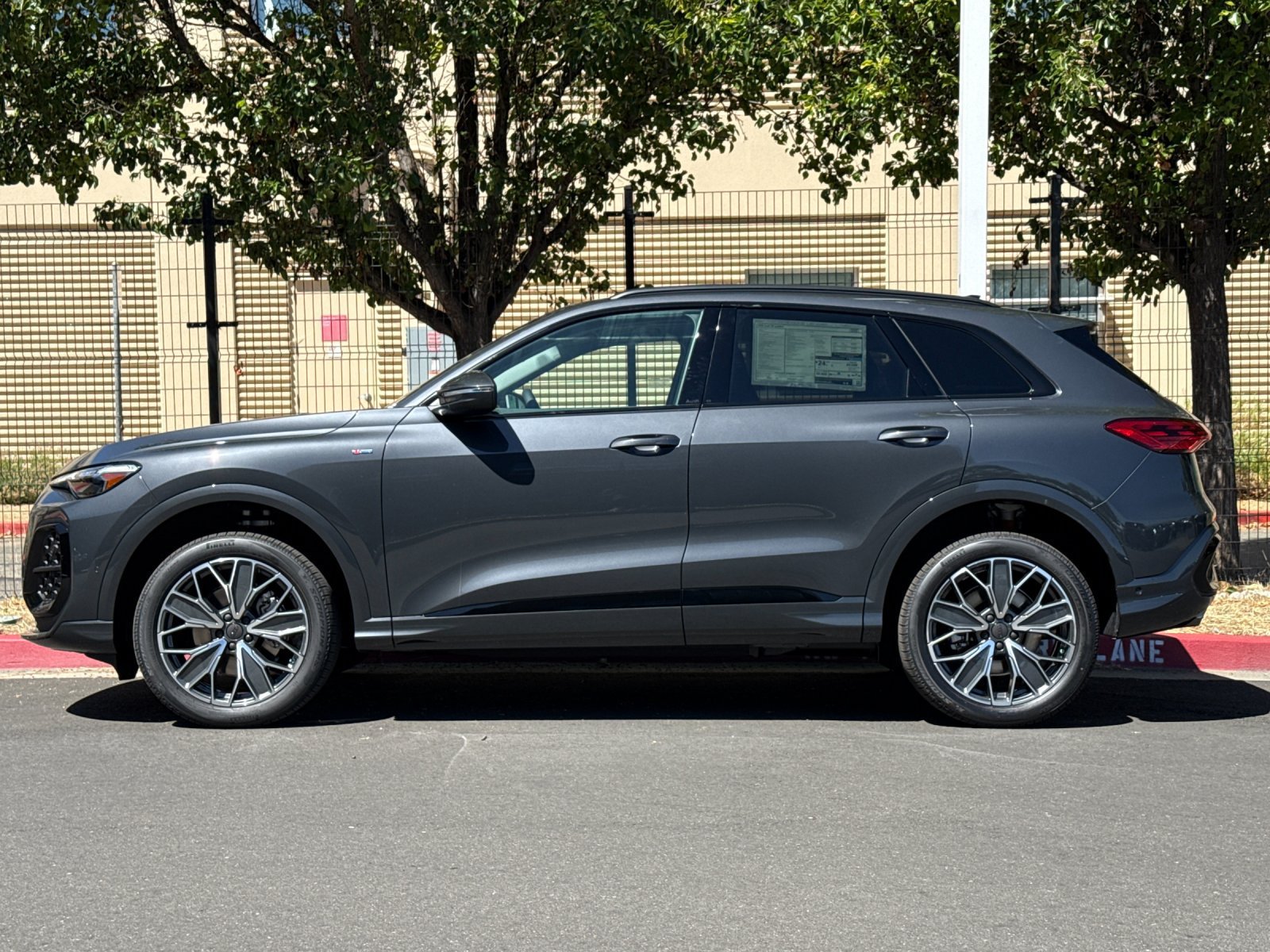 New 2026 Audi Q5 2.0T AWD/4WD image 3