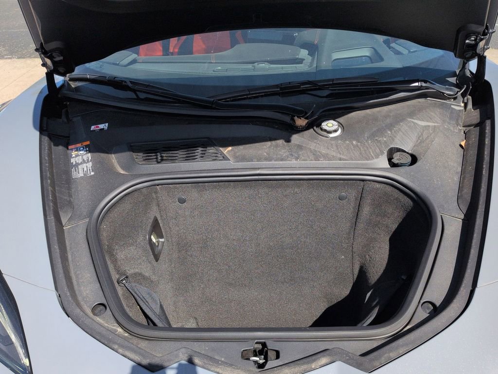 Used 2025 Chevrolet Corvette E-Ray w/ Stealth Interior Trim Package AWD/4WD image 31