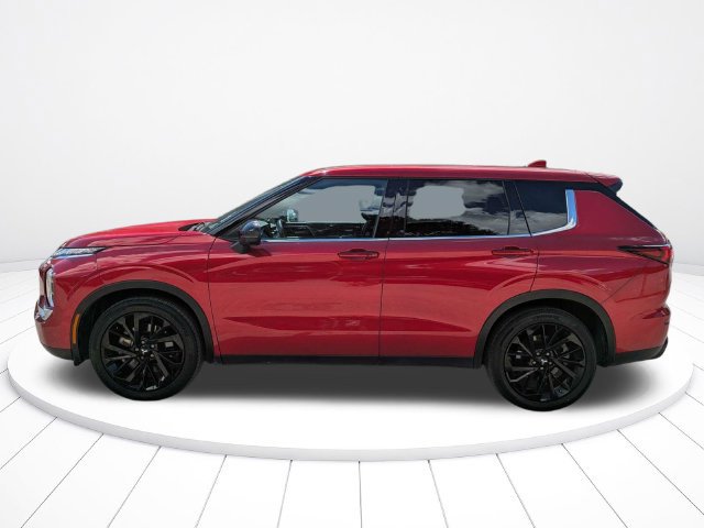 Used 2024 Mitsubishi Outlander FWD image 7