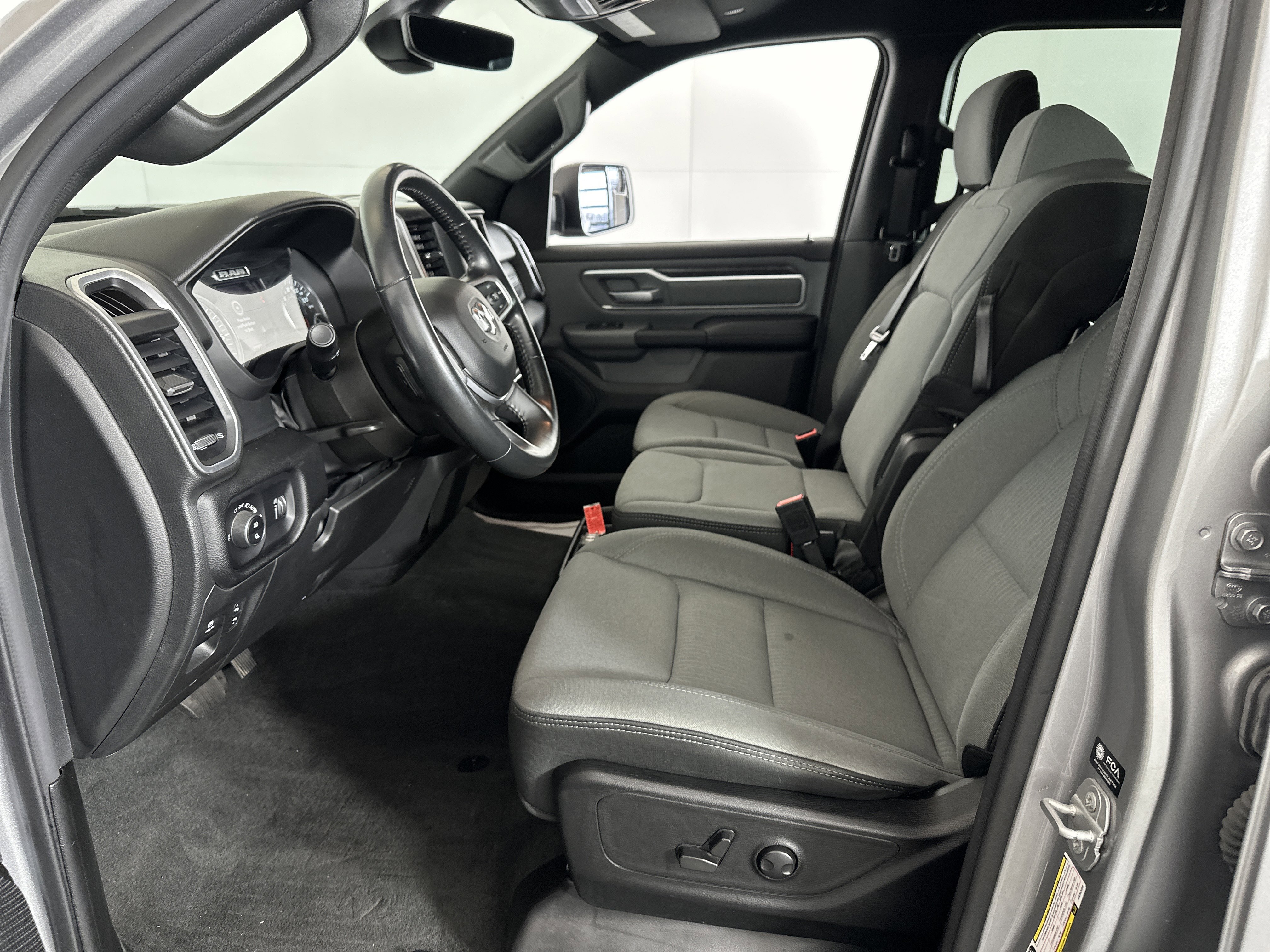 Used 2022 RAM 1500 Big Horn image 6