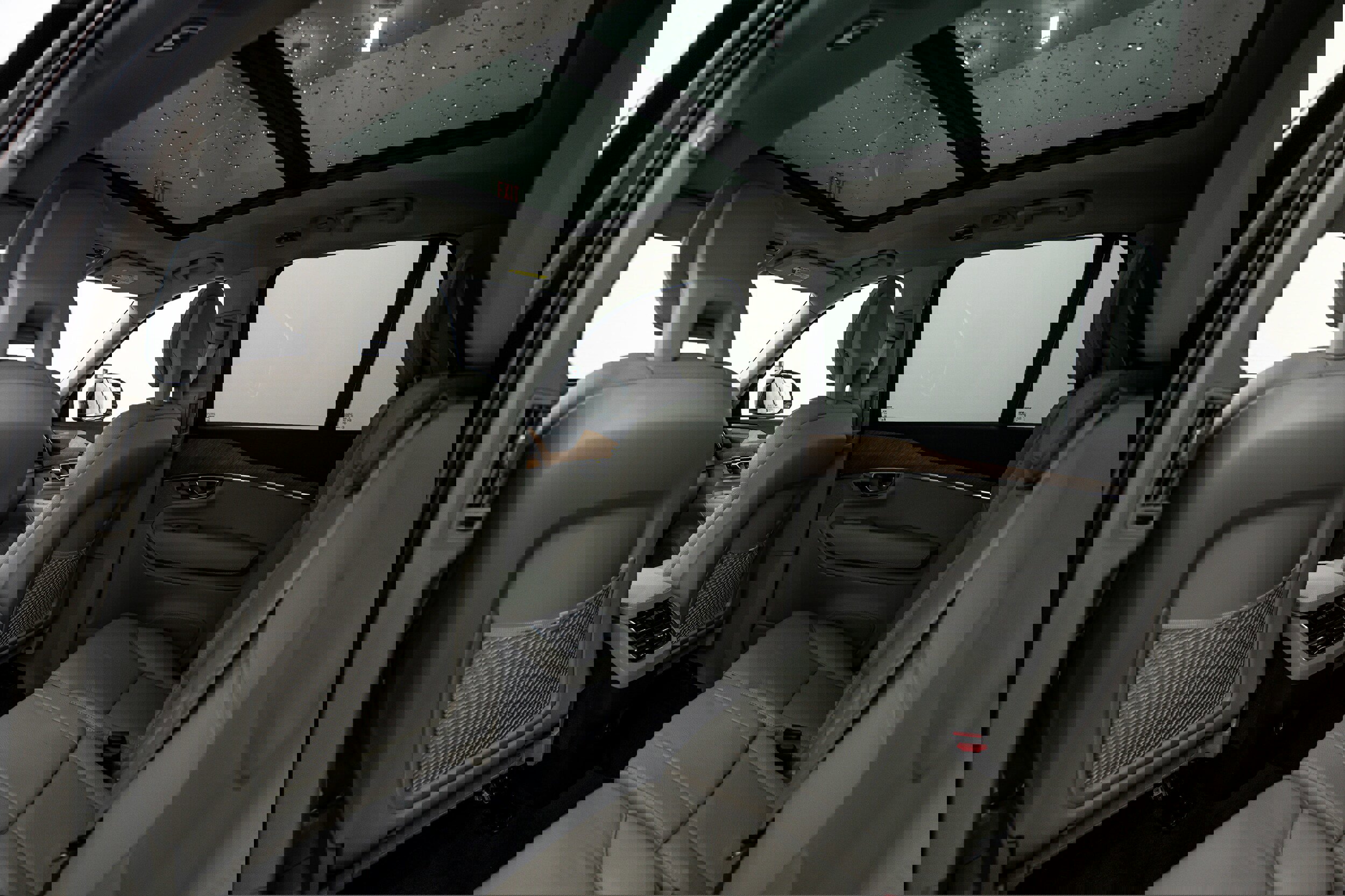 Used 2022 Volvo XC90 T6 Momentum w/ Advanced Package image 20