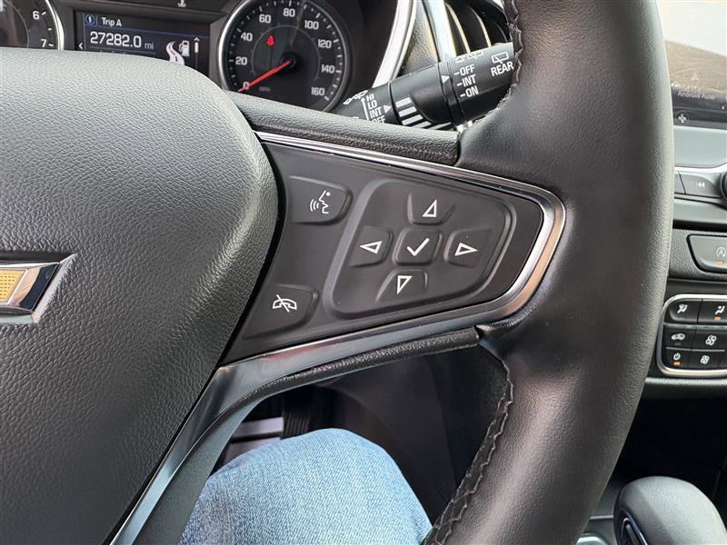 Used 2024 Chevrolet Equinox LT image 18