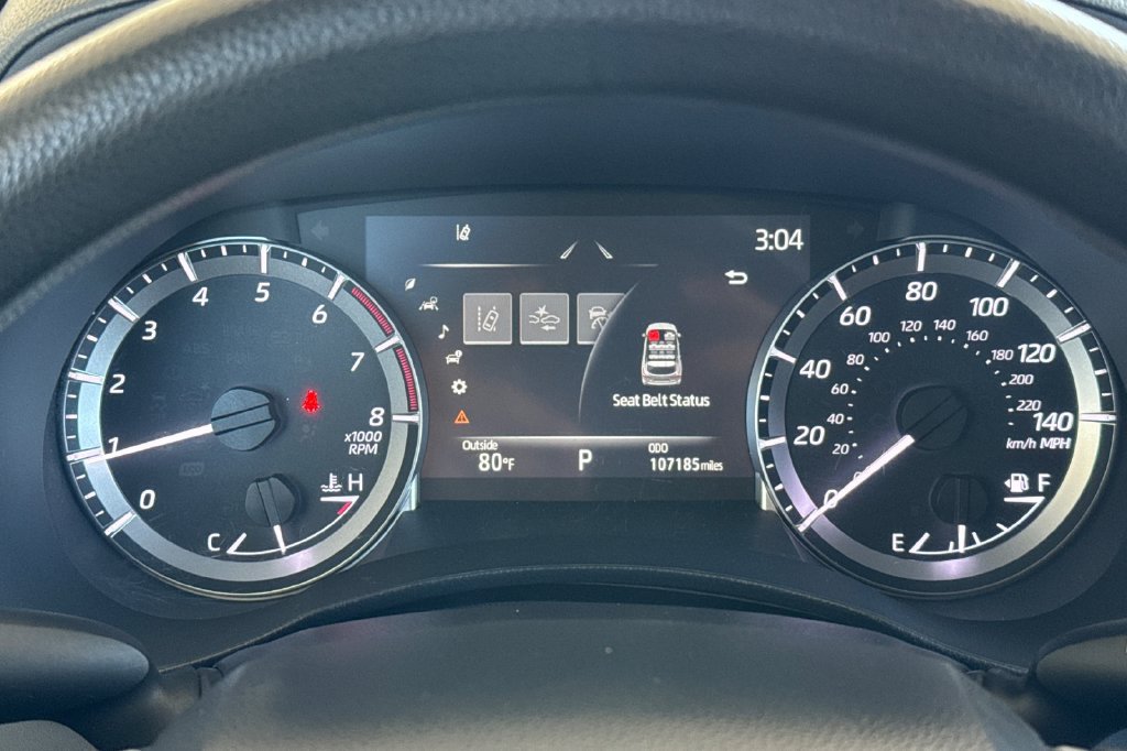 Used 2023 Toyota Highlander L FWD image 22