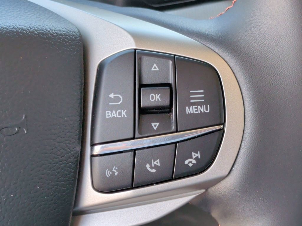 Used 2026 Ford Explorer Active image 18