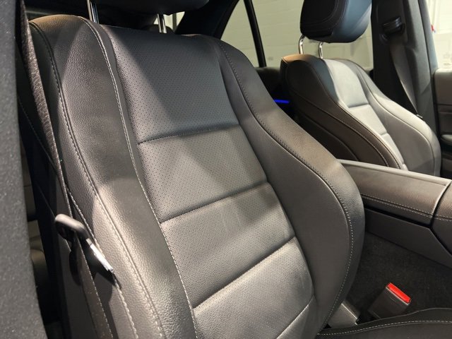 Used 2025 Mercedes-Benz GLE 450e 4MATIC w/ AMG Line Exterior image 55