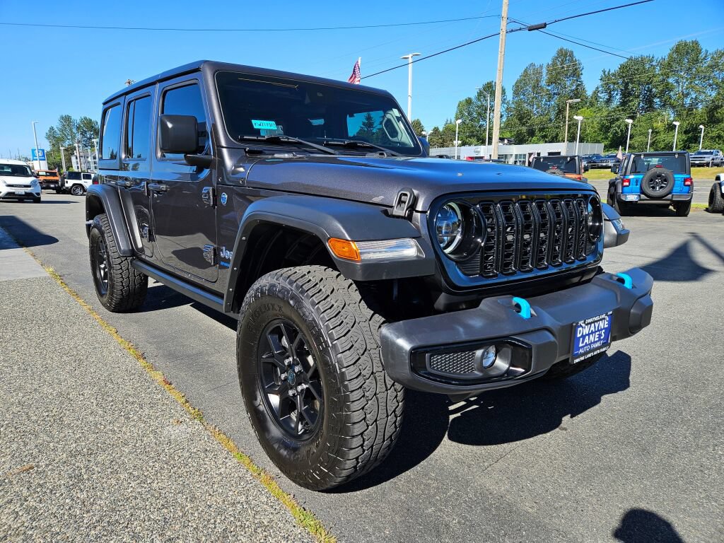 Used 2024 Jeep Wrangler Unlimited AWD/4WD image 6