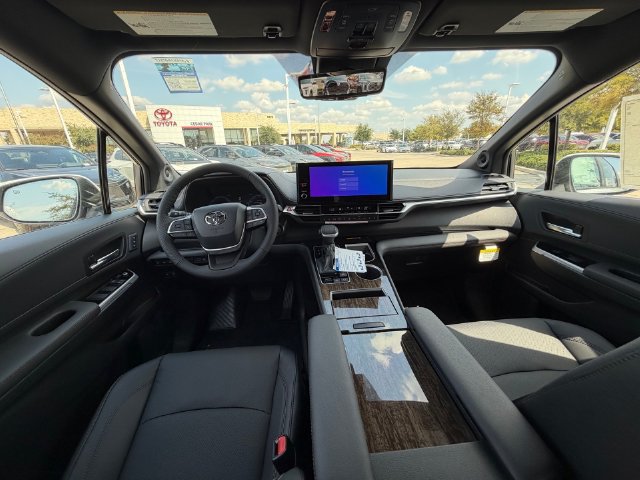 New 2026 Toyota Sienna Platinum AWD/4WD image 19