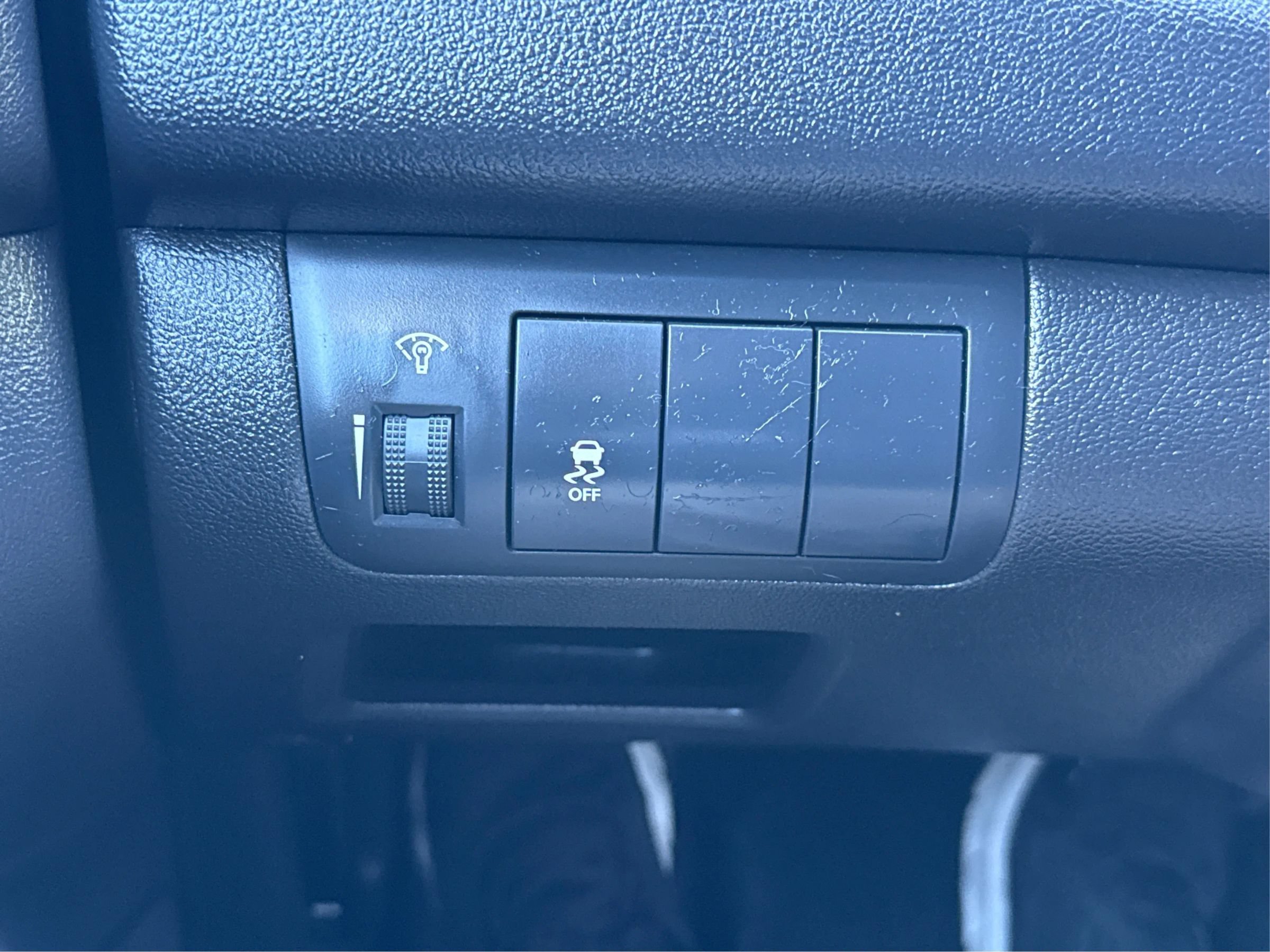 Used 2012 Kia Forte EX FWD image 18