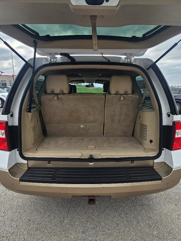 Used 2011 Ford Expedition XLT w/ 201A Rapid Spec Order Code RWD image 17