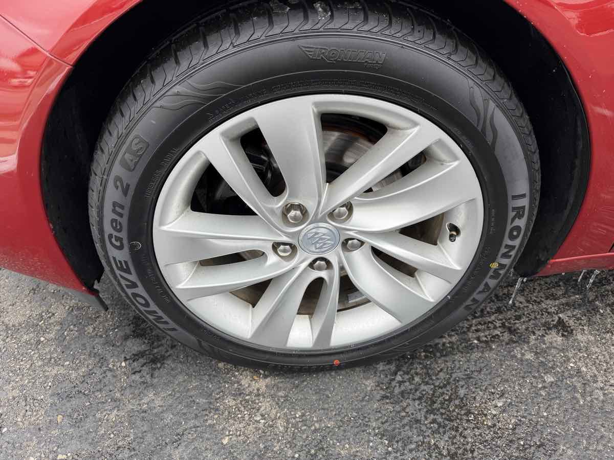 Used 2015 Buick Regal Premium w/ Driver Confidence Package #1 image 10