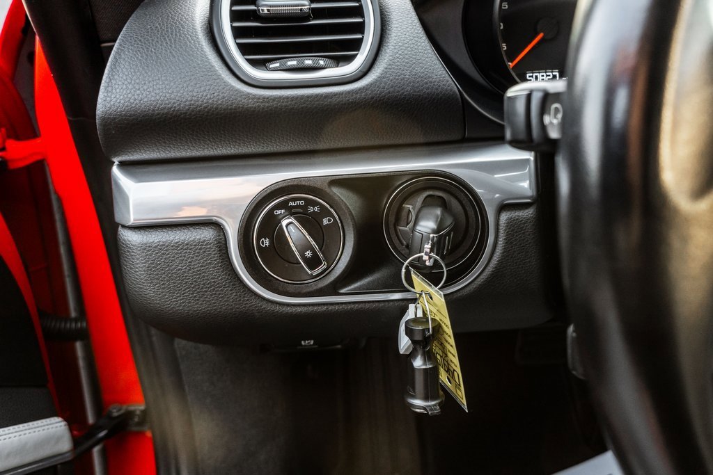Used 2018 Porsche 718 Cayman image 16