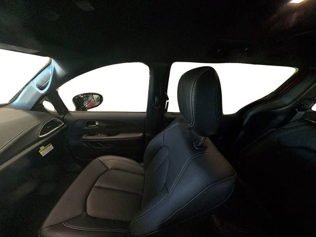 New 2027 Chrysler Pacifica Select AWD/4WD image 36