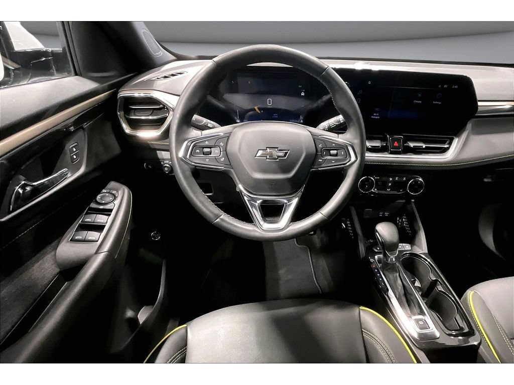 Used 2025 Chevrolet TrailBlazer ACTIV w/ Convenience Package FWD image 7