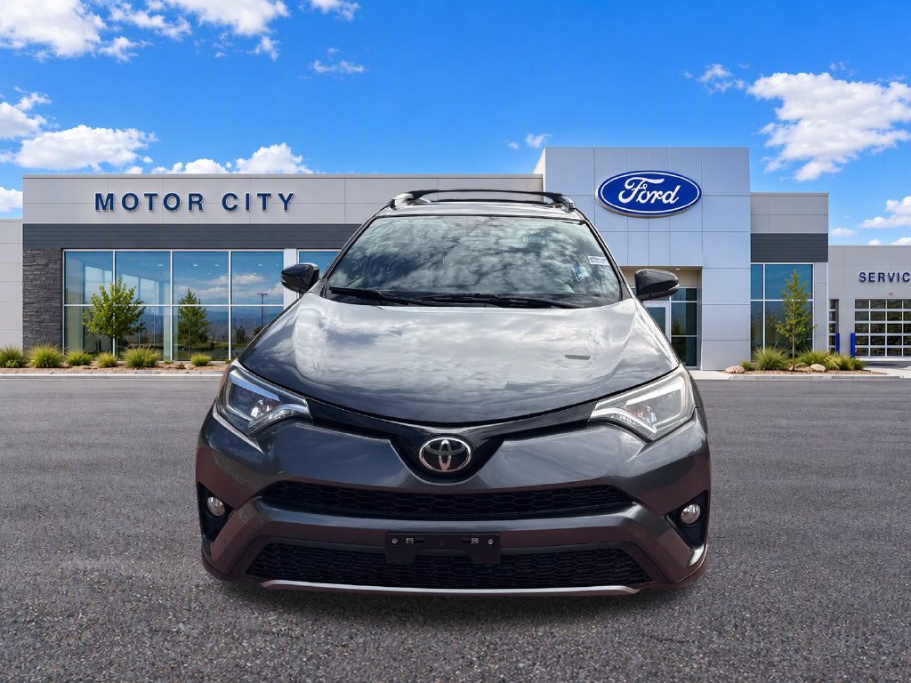 Used 2017 Toyota RAV4 SE FWD image 2