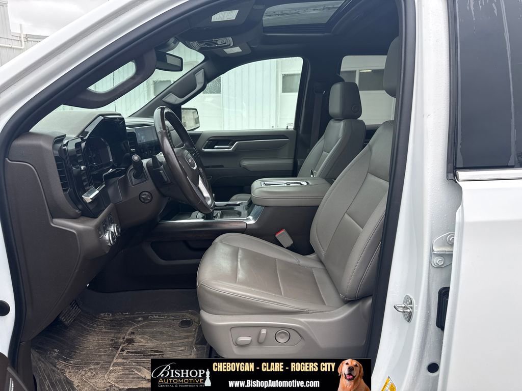 Used 2022 GMC Sierra 1500 SLT AWD/4WD image 6