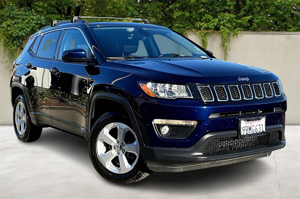 Used 2018 Jeep Compass Latitude w/ Cold Weather Group