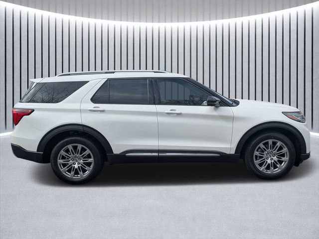 New 2026 Ford Explorer Platinum RWD image 2