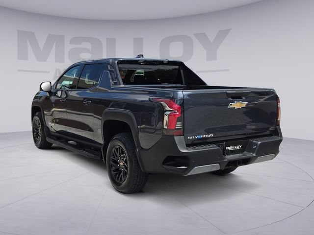Used 2026 Chevrolet Silverado EV LT AWD/4WD image 3