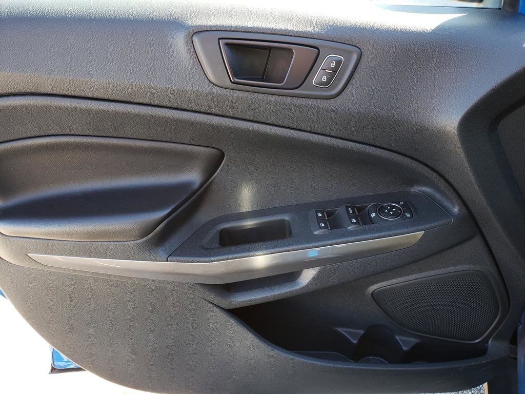 Used 2020 Ford EcoSport SES image 9