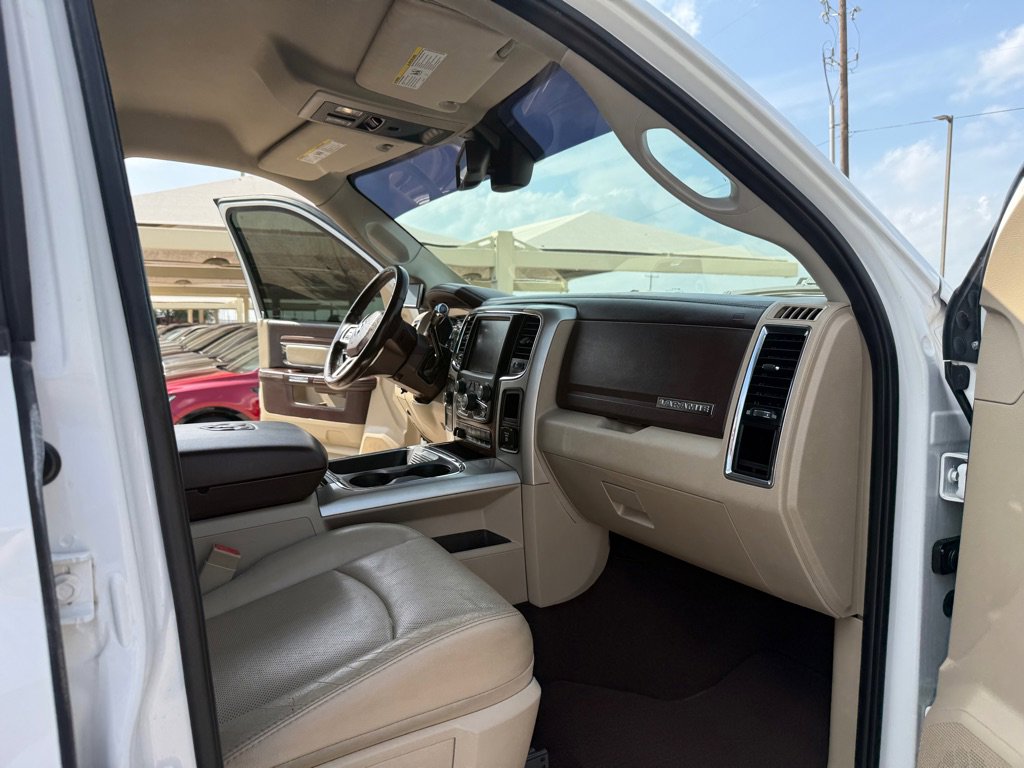 Used 2016 RAM 2500 Laramie AWD/4WD image 22
