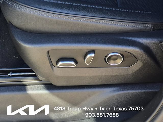 Used 2025 GMC Sierra 2500 Denali AWD/4WD image 22