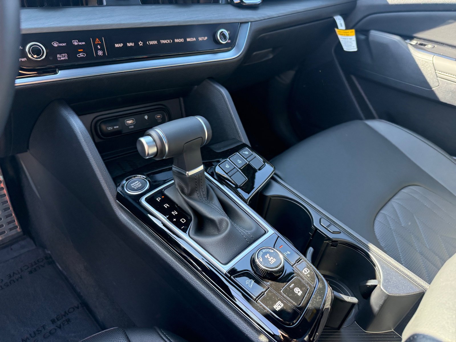 New 2025 Kia Sportage X-Pro image 13