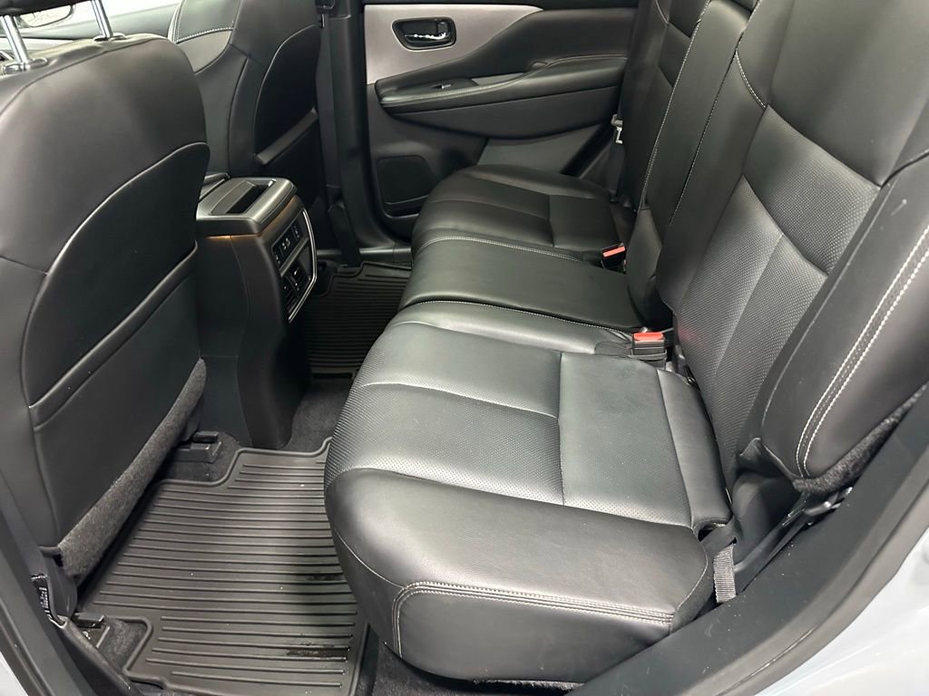 Used 2023 Nissan Murano SL w/ SL Moonroof Package FWD image 43