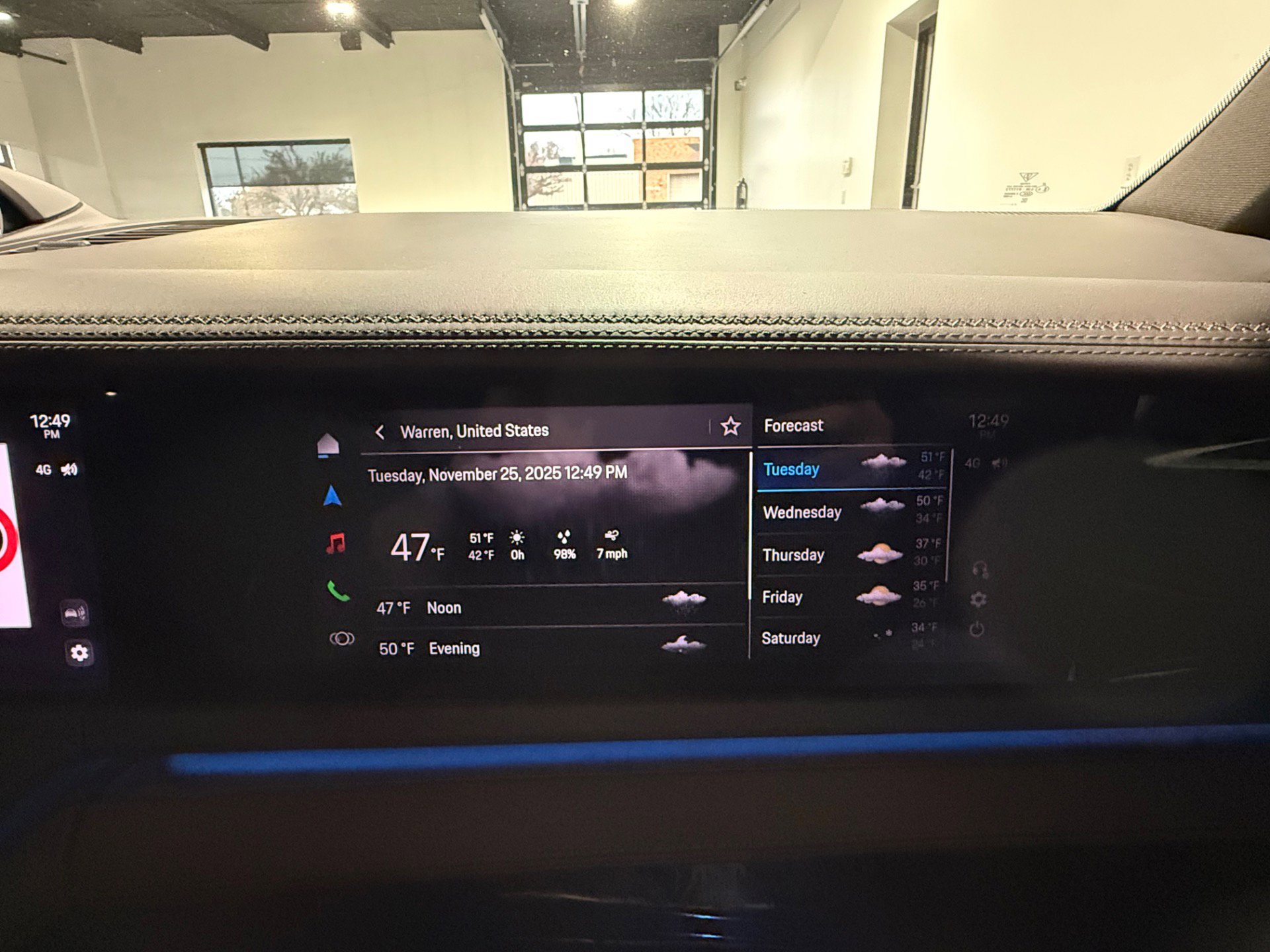 Used 2025 Porsche Panamera 4 image 52