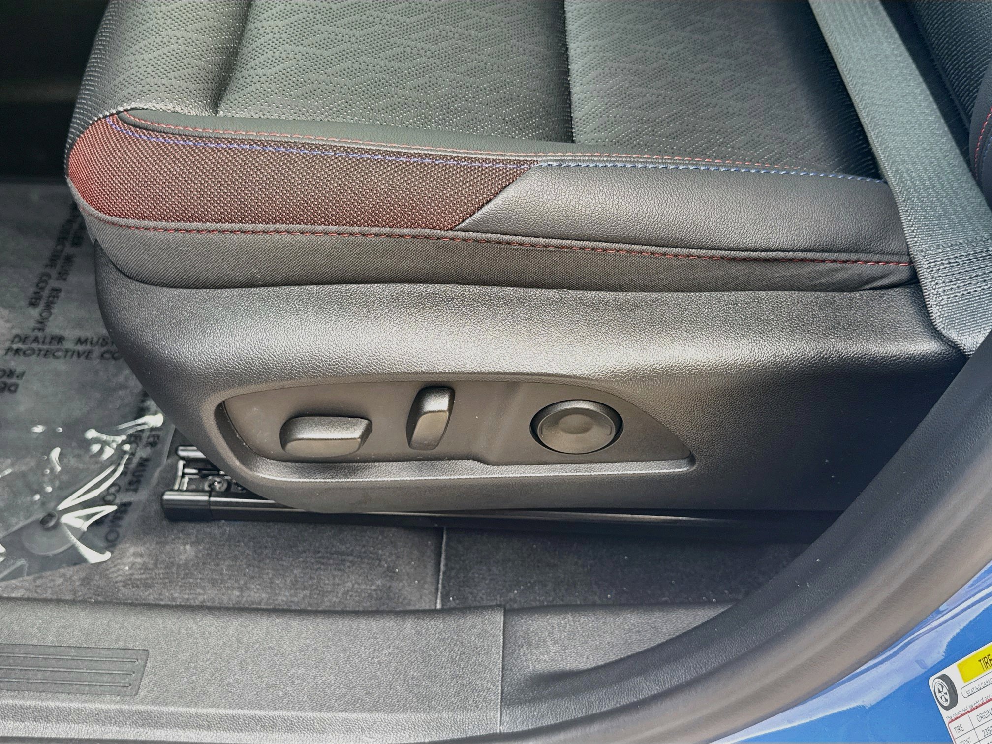 Used 2026 Chevrolet Equinox RS FWD image 18