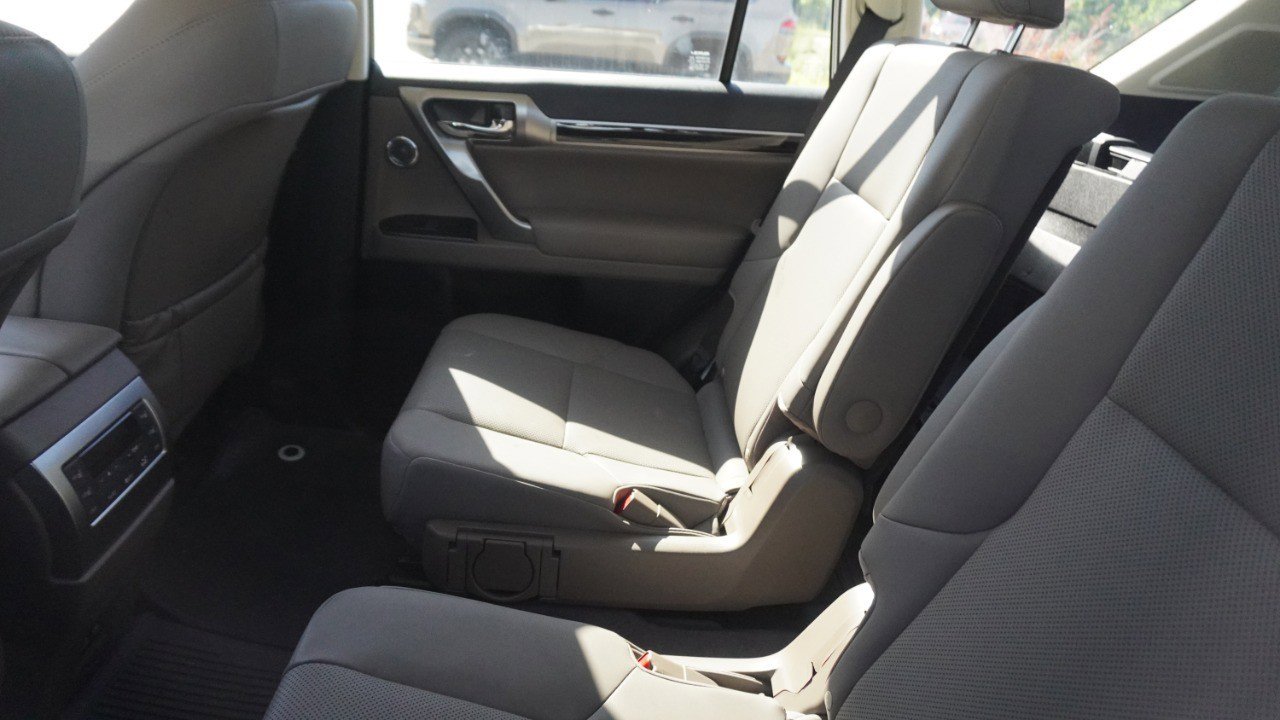 Used 2023 Lexus GX 460 Premium image 10