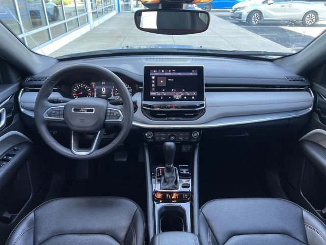 Used 2024 Jeep Compass Limited AWD/4WD image 12