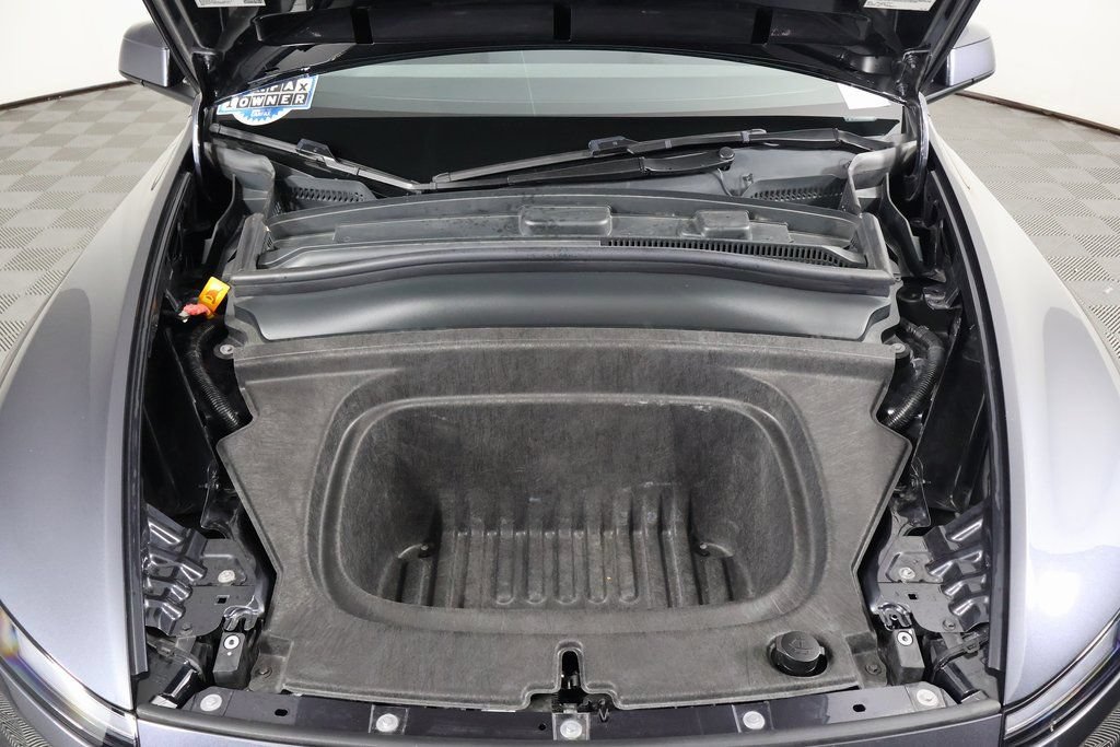 Used 2026 Tesla Model Y 2WD image 15
