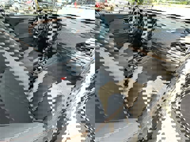 Used 2025 Subaru Forester Sport image 20