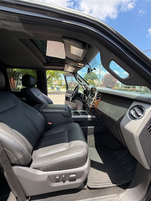 Used 2015 Ford F350 Lariat w/ Lariat Ultimate Package AWD/4WD image 23