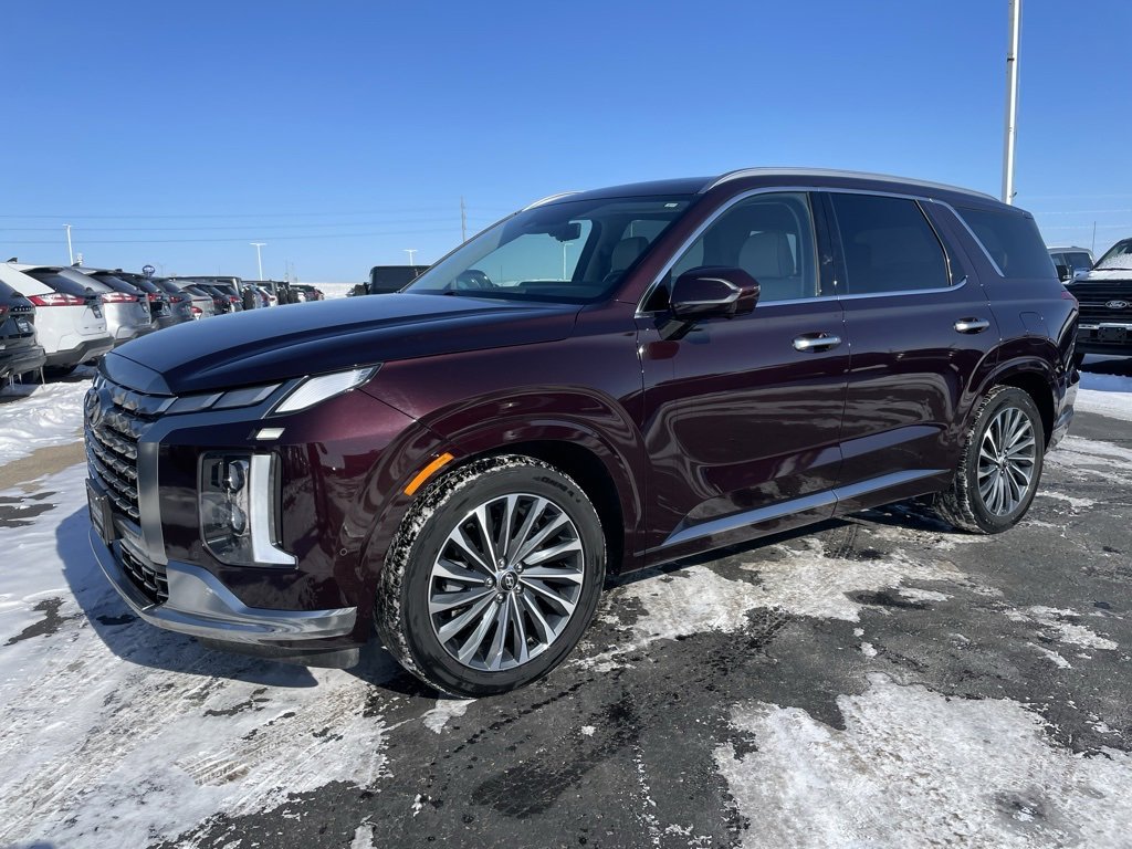 Used 2024 Hyundai Palisade Calligraphy image 5