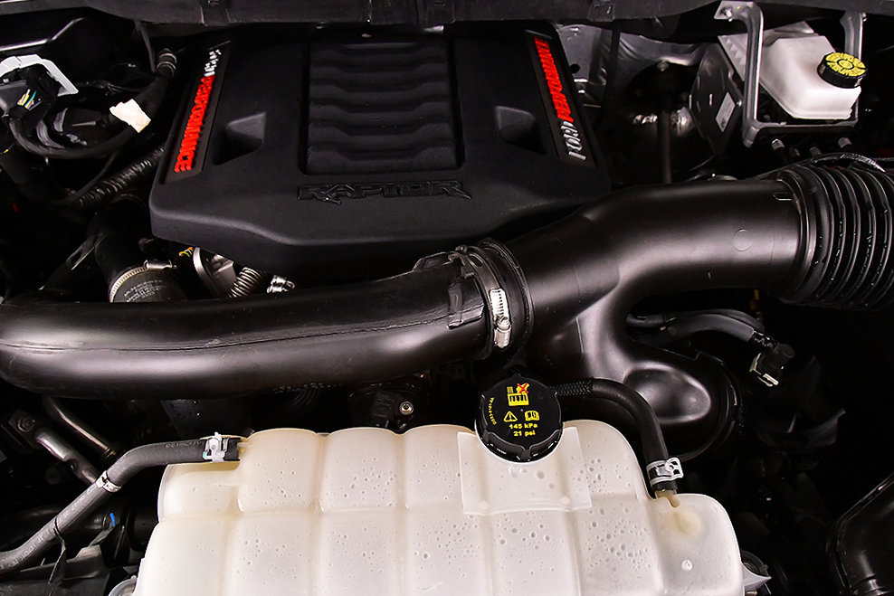 Used 2025 Ford F150 Raptor AWD/4WD image 31